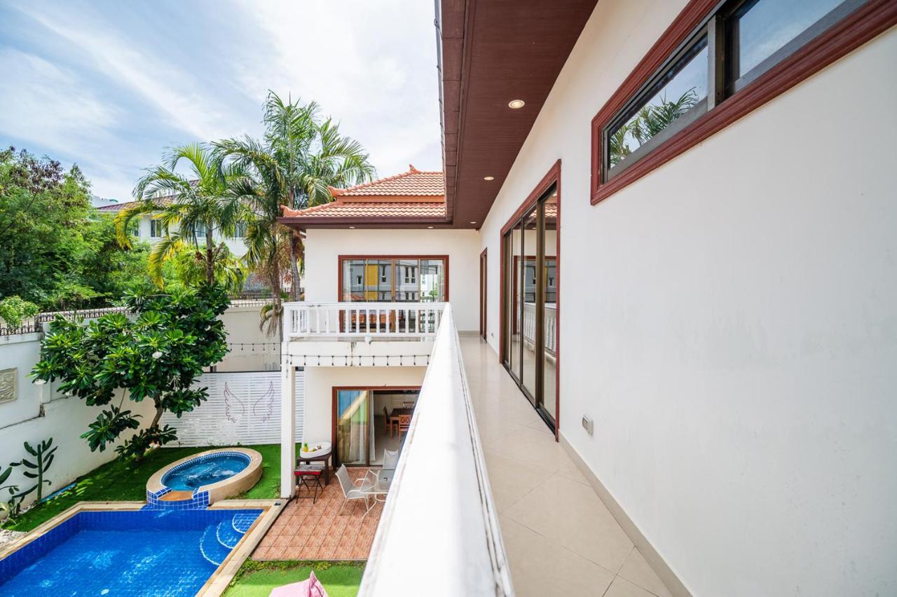 Fairy Hill Pool Villa Паттайя Экстерьер фото